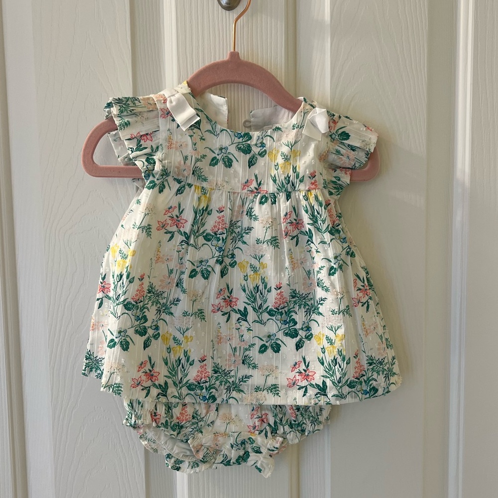 NWT Janie and Jack two piece floral set 6-12 mo.